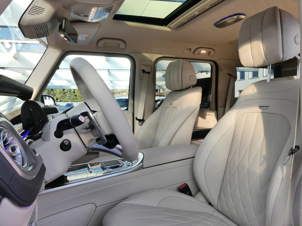 Mercedes-Benz G-Klasse