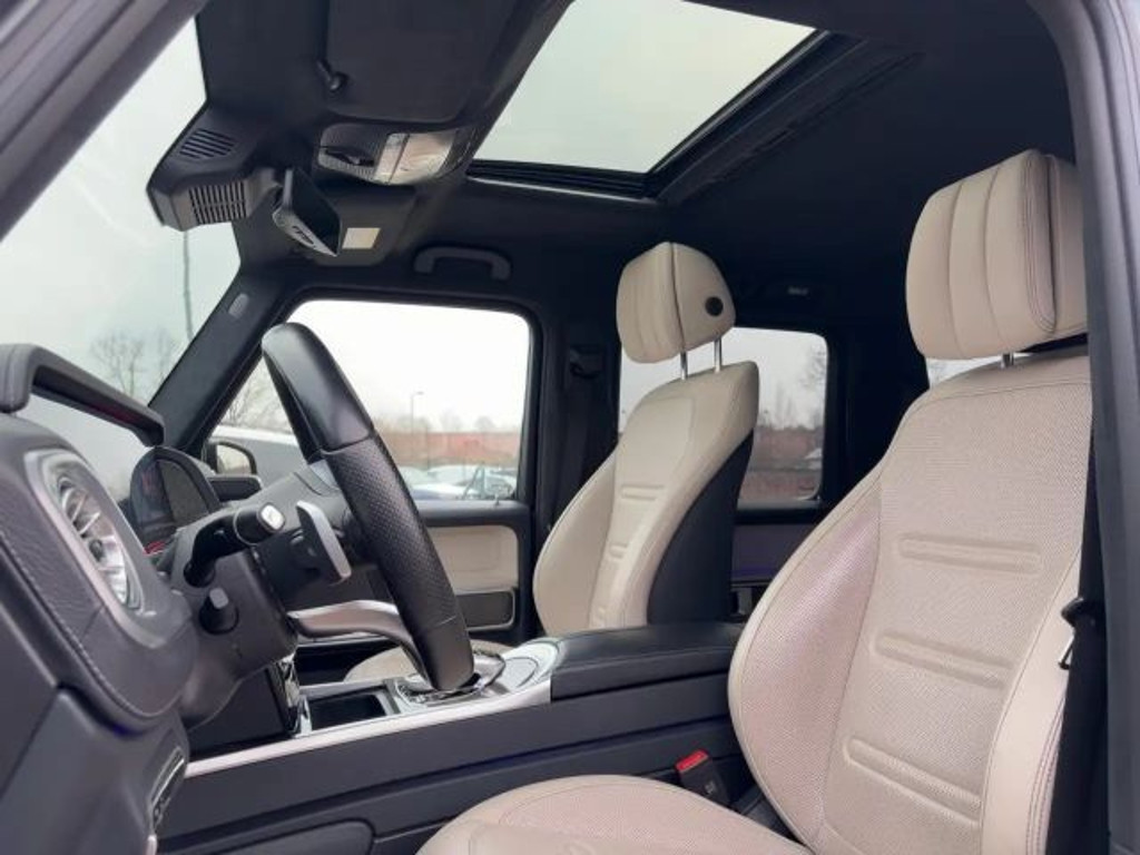 Mercedes-Benz G-Klasse