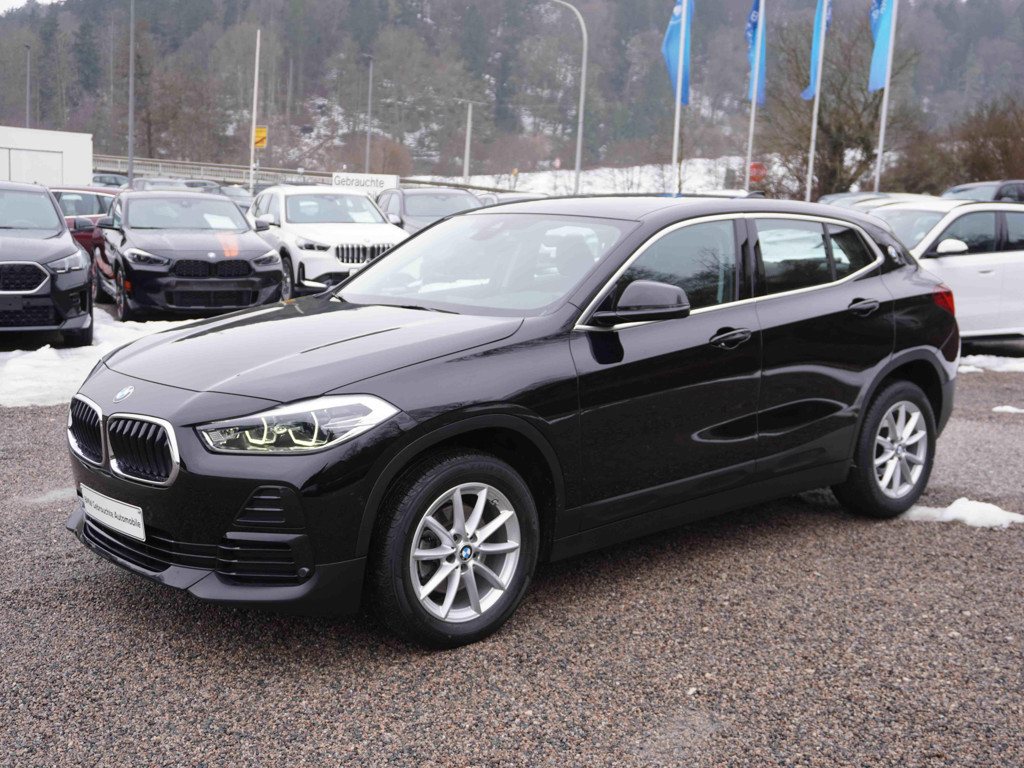 BMW X2