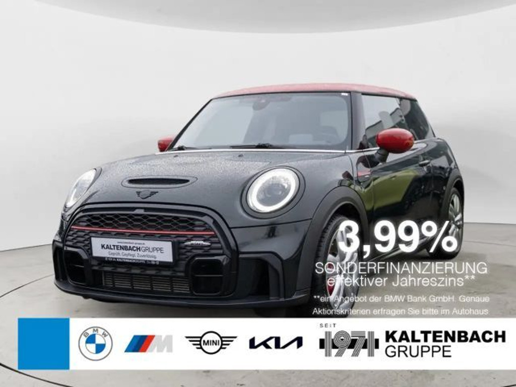 Mini John Cooper Works 2022 Benzine