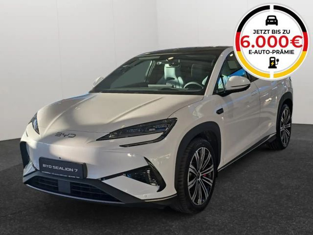 BYD Sealion 7