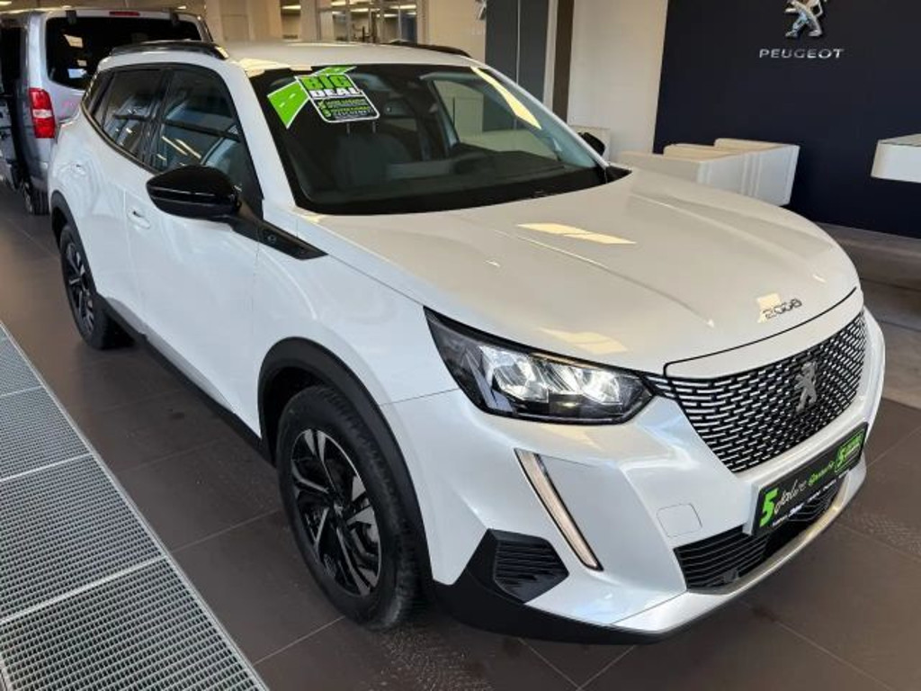 Peugeot e-2008