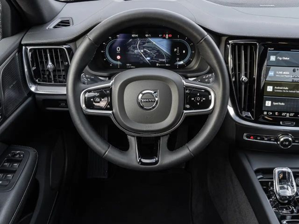 Volvo V60 Cross Country