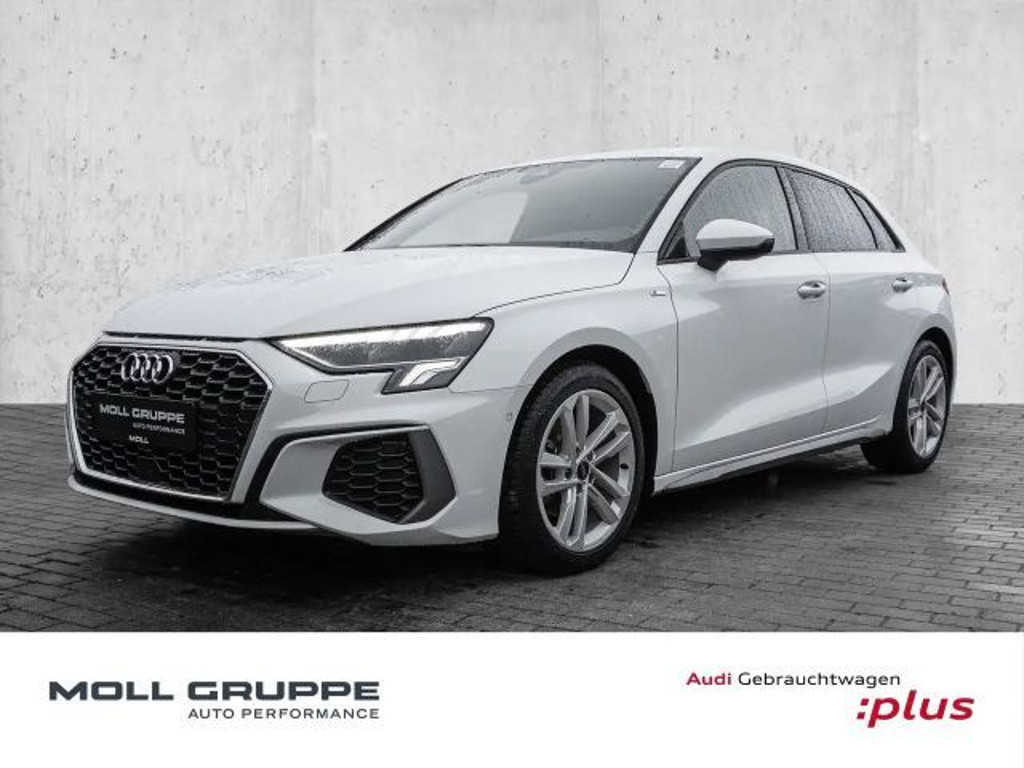 Audi A3 2023 Benzine