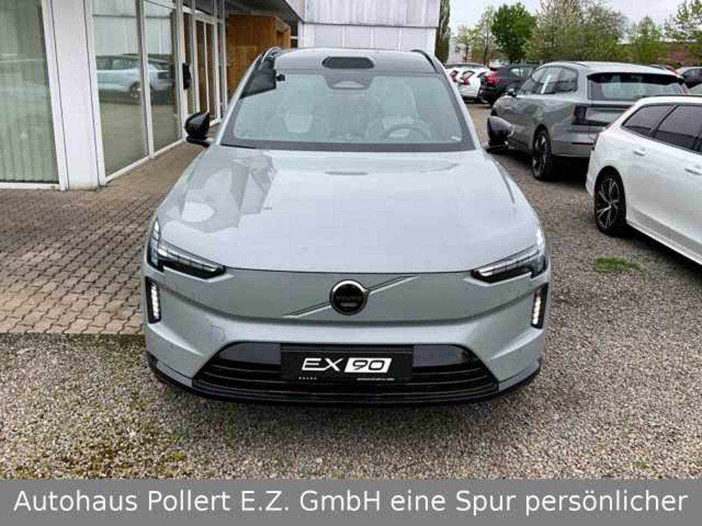 Volvo EX90