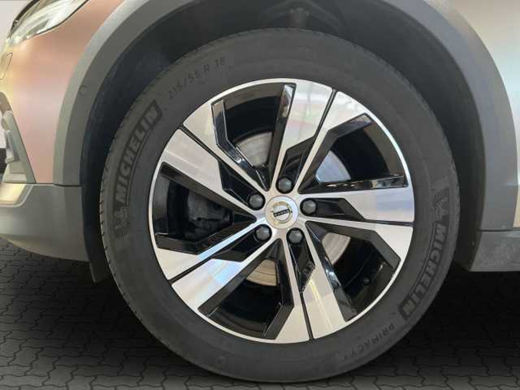 Volvo V60 Cross Country