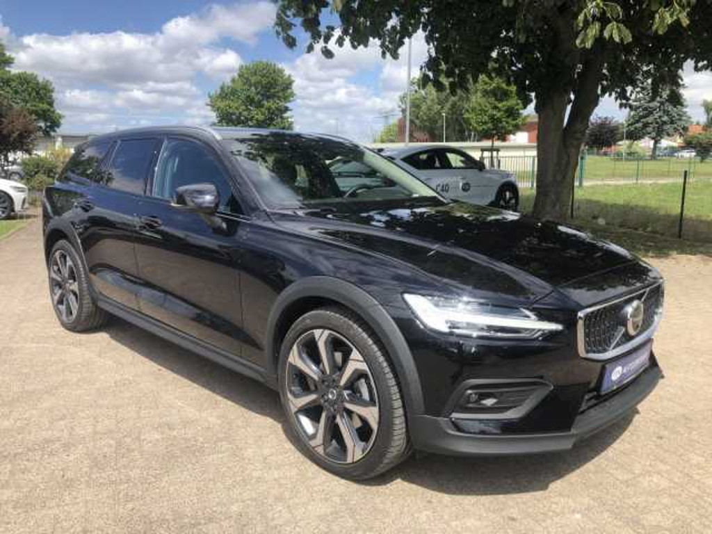 Volvo V60 Cross Country