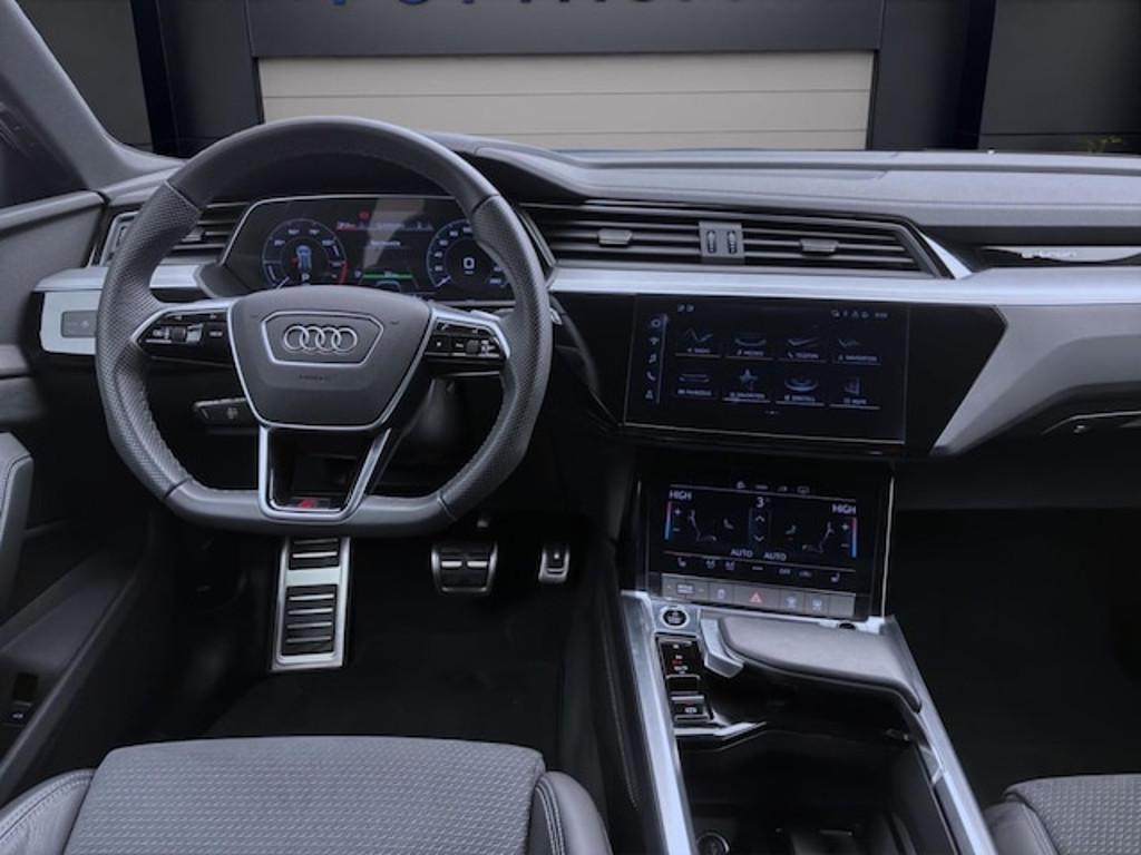Audi Q8 e-tron