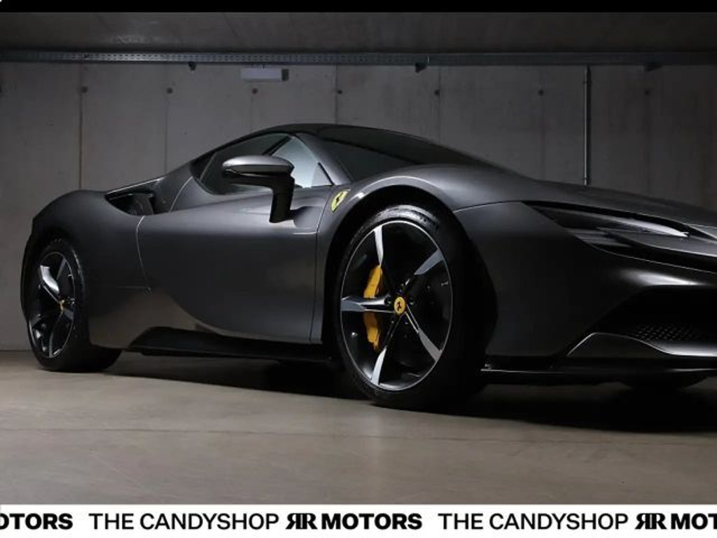 Ferrari SF90