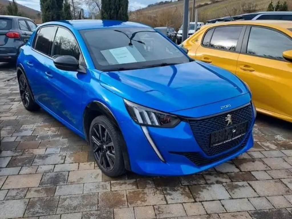 Peugeot e-208