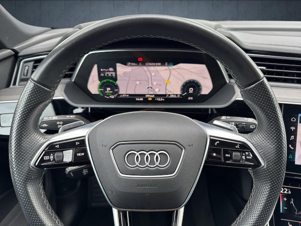 Audi e-tron