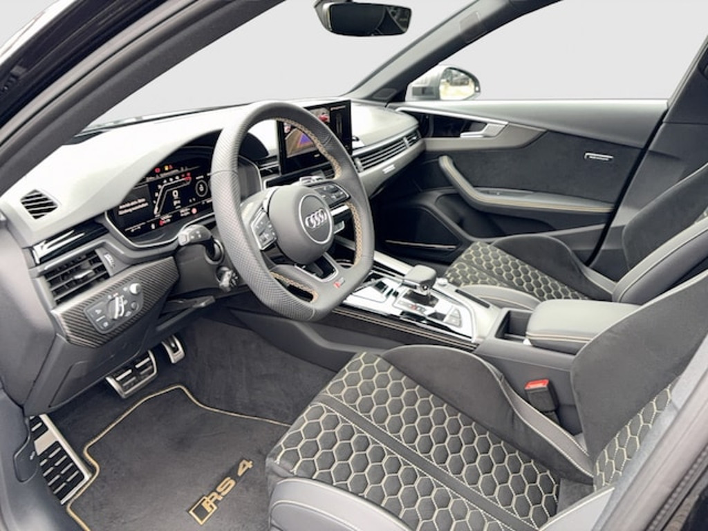 Audi RS4
