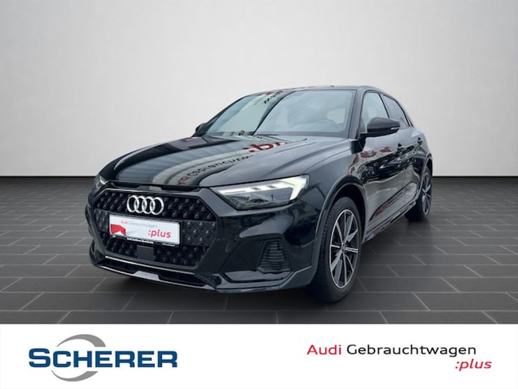 Audi A1 Citycarver 2023 Benzine