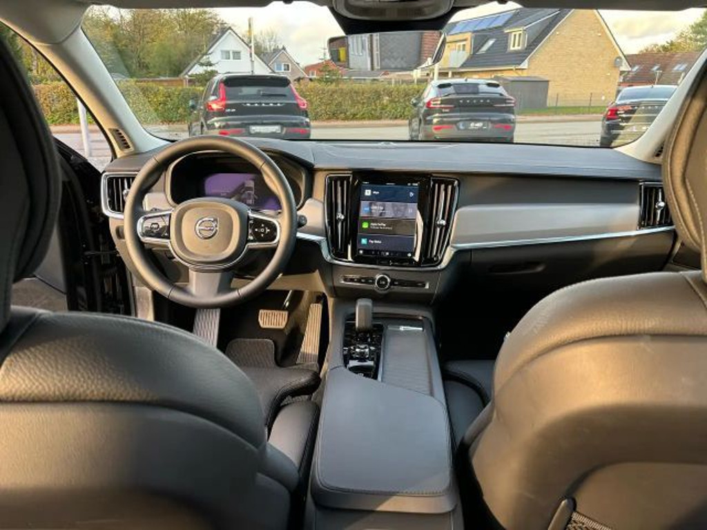 Volvo V90 Cross Country