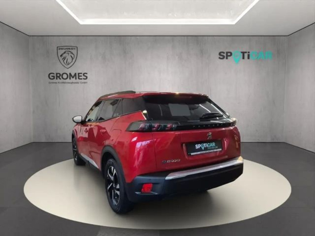 Peugeot e-2008