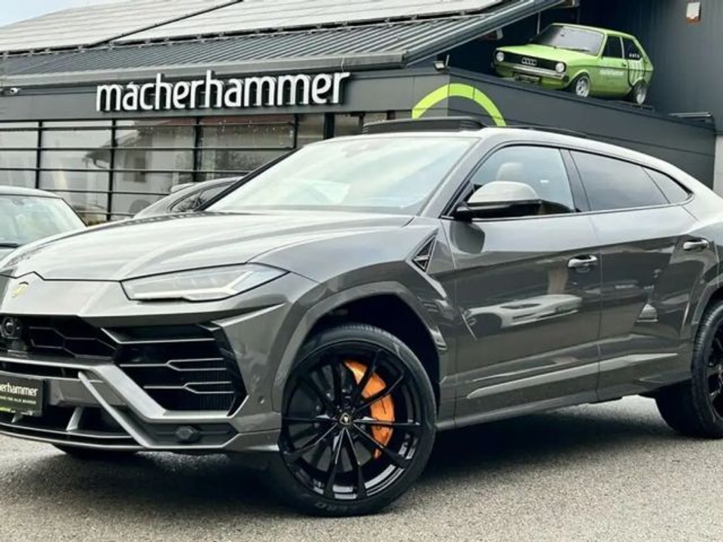 Lamborghini Urus 2021 Benzine