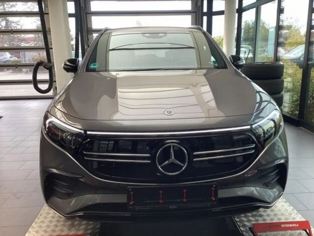 Mercedes-Benz EQA