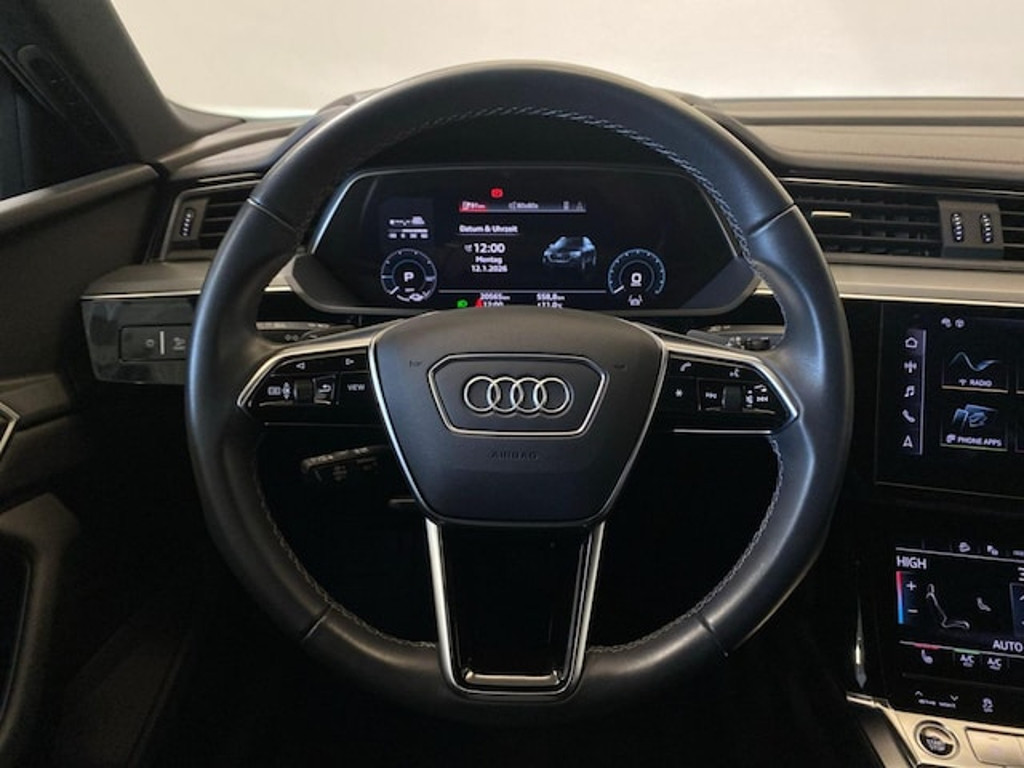 Audi Q8 e-tron