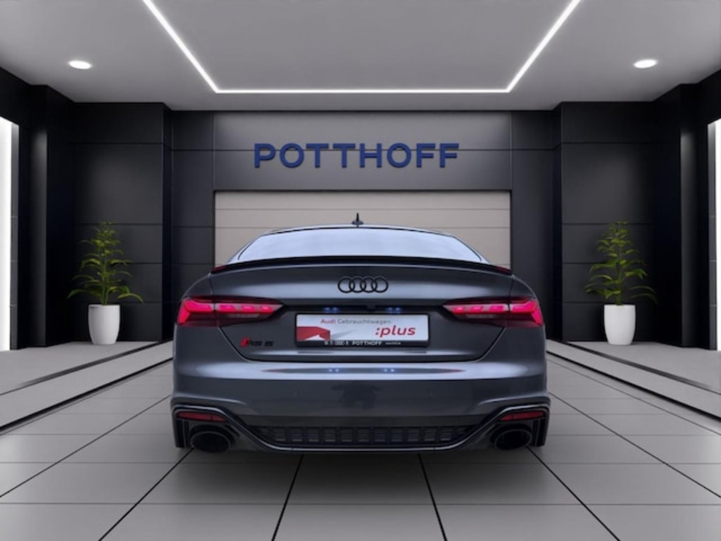 Audi RS5