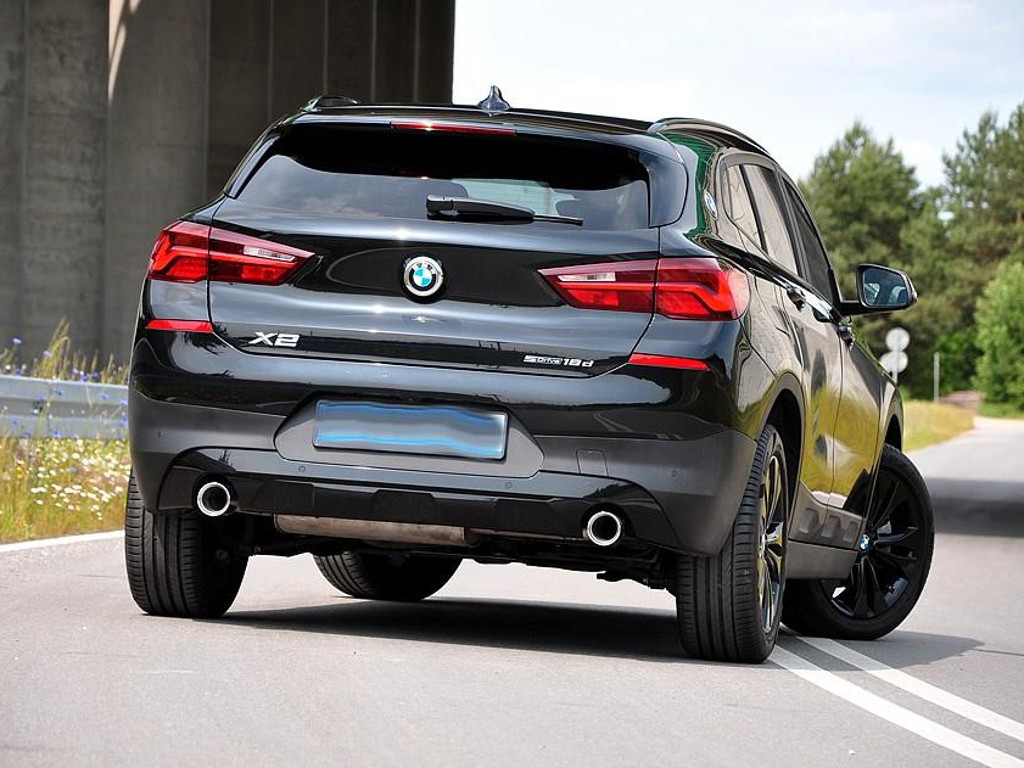 BMW X2
