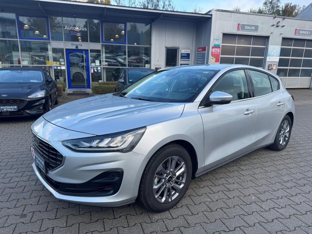 Ford Focus 2023 Benzine