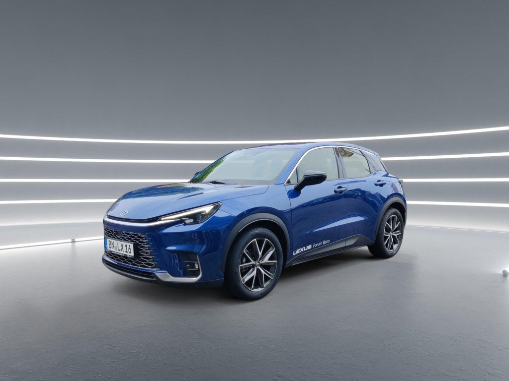 Lexus LBX