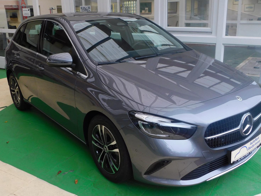 Mercedes-Benz B-Klasse 2024 Benzine