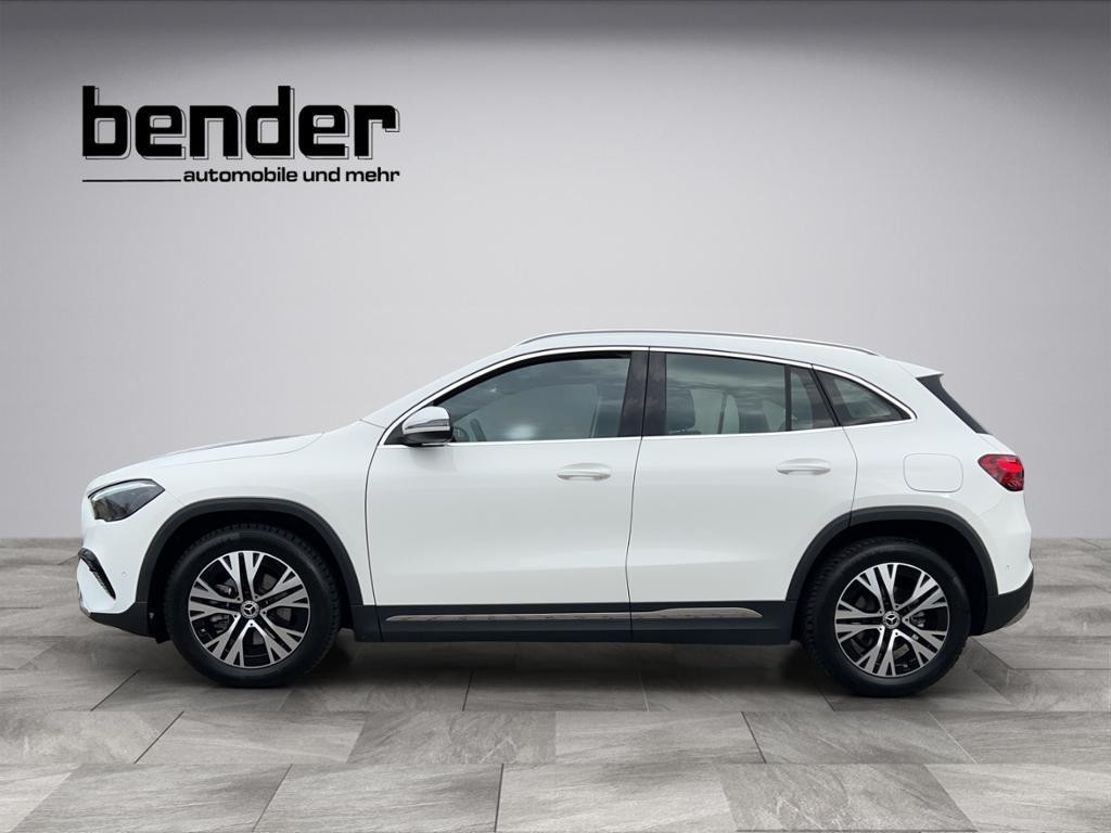 Mercedes-Benz GLA-Klasse 2023 Benzine
