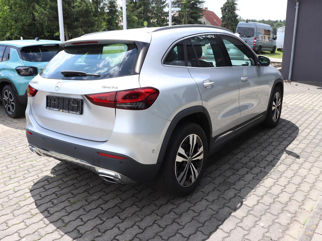 Mercedes-Benz GLA-Klasse