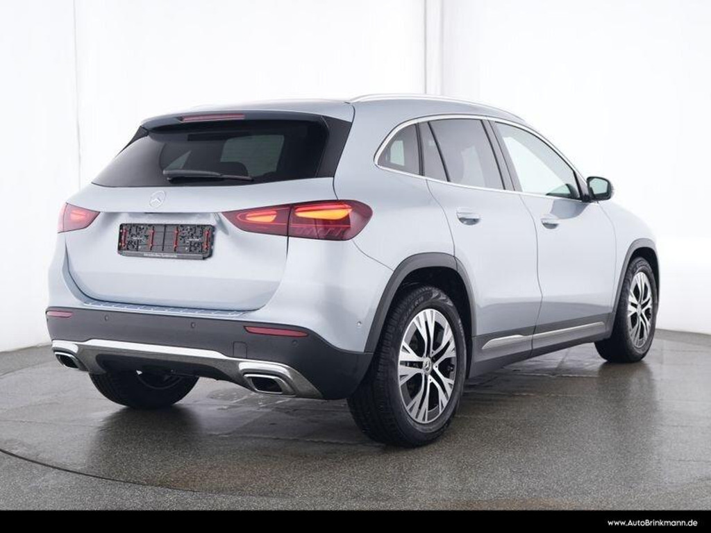 Mercedes-Benz GLA-Klasse 2024 Benzine
