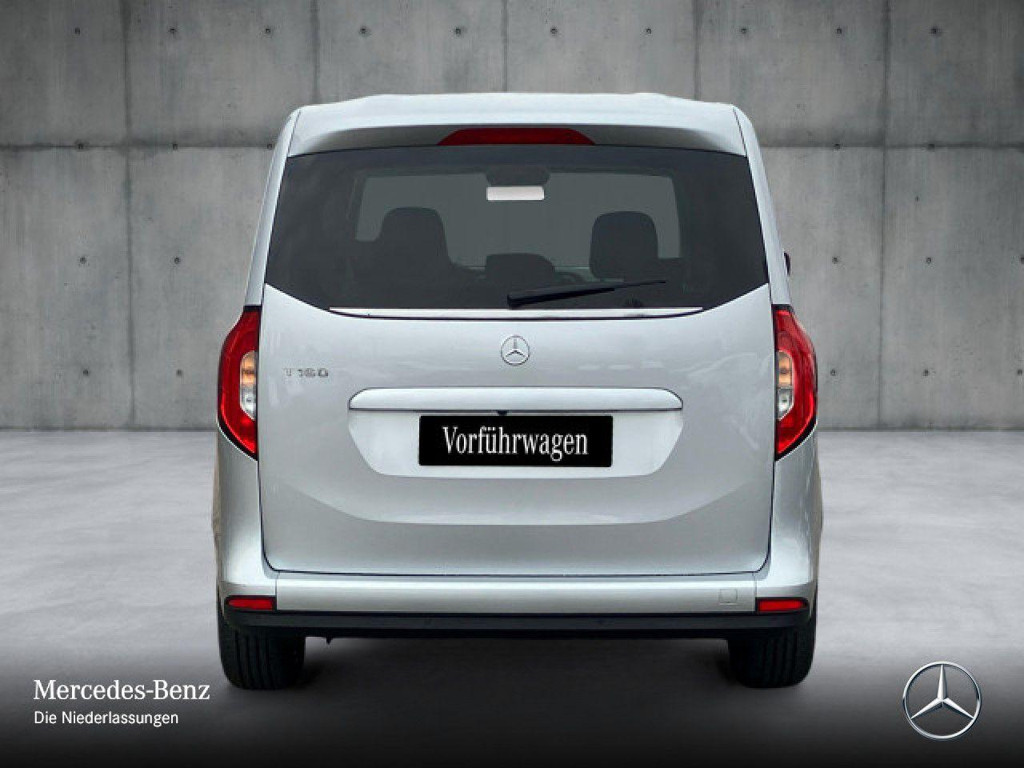 Mercedes-Benz T 180