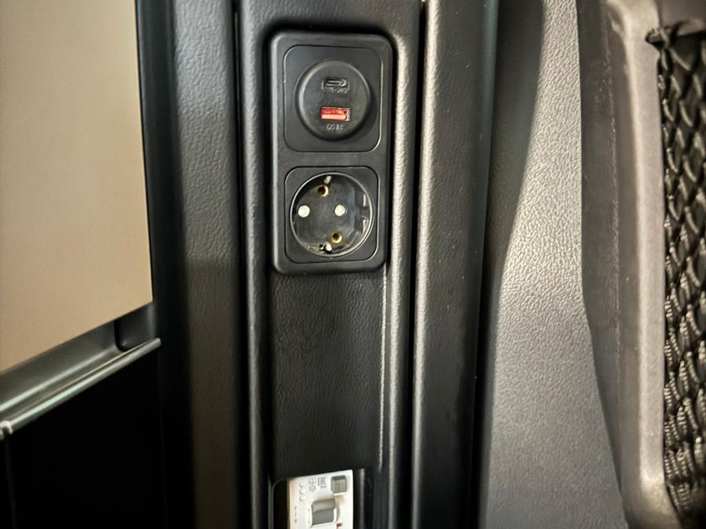 Mercedes-Benz Marco Polo