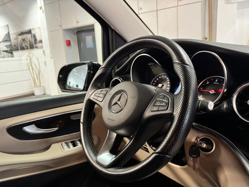 Mercedes-Benz Marco Polo