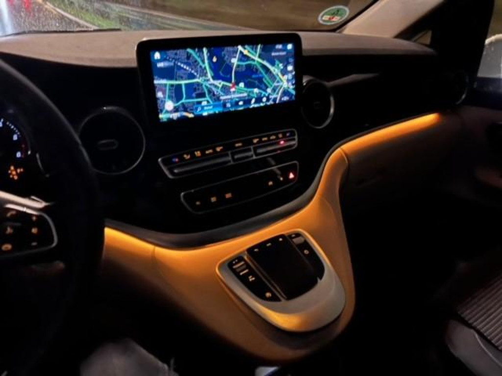 Mercedes-Benz Marco Polo