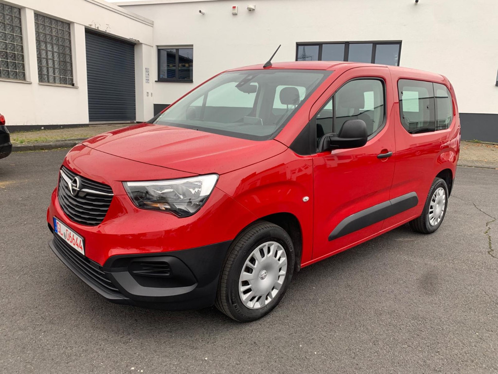 Opel Combo 2022 Benzine