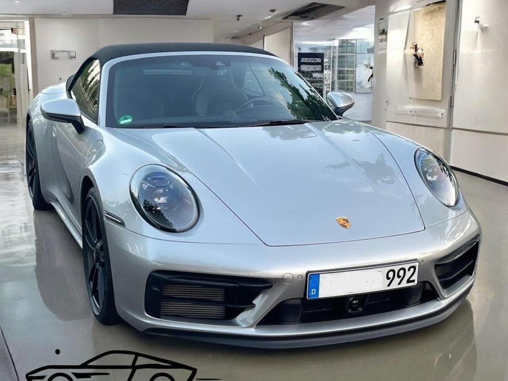 Porsche 992