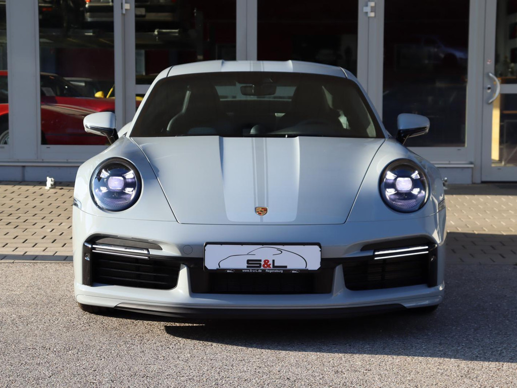 Porsche 992