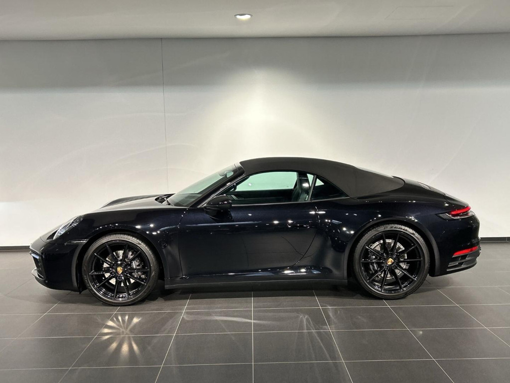 Porsche 992