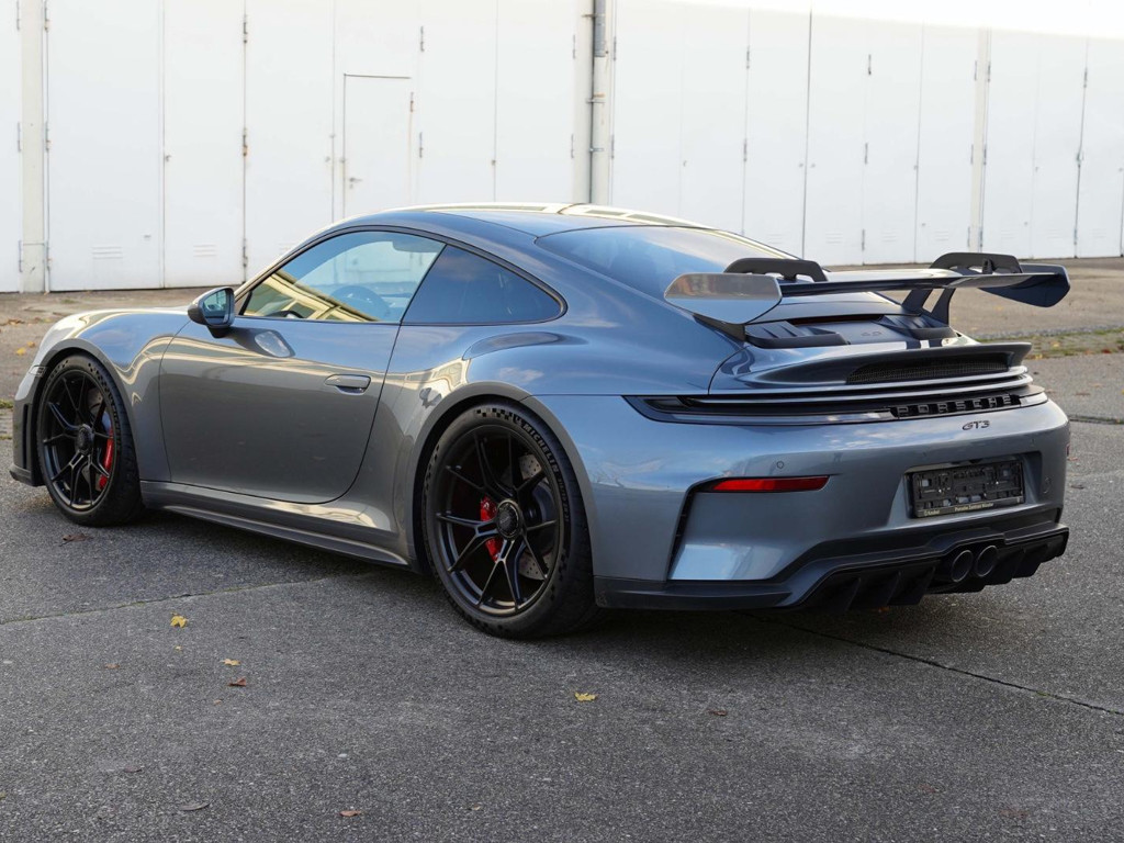 Porsche 992