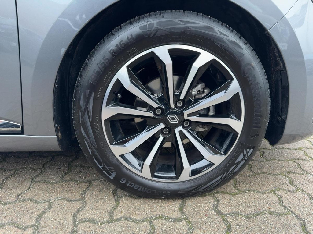 Renault Clio 2024 Benzine