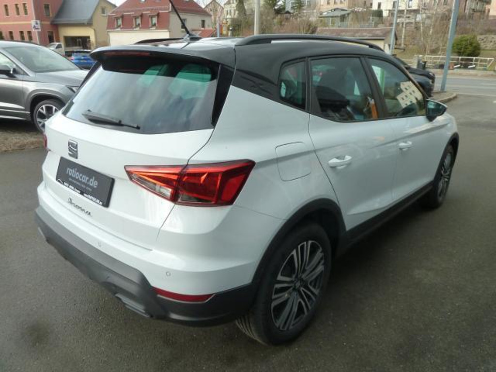 Seat Arona