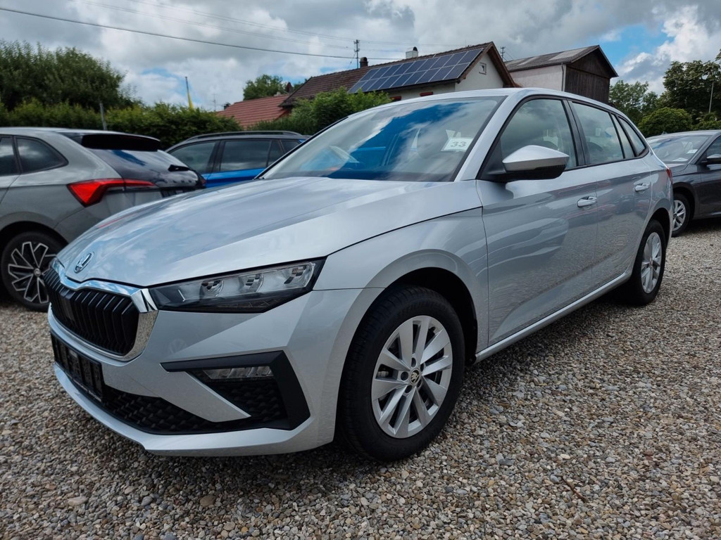 Skoda Scala 2024 Benzine
