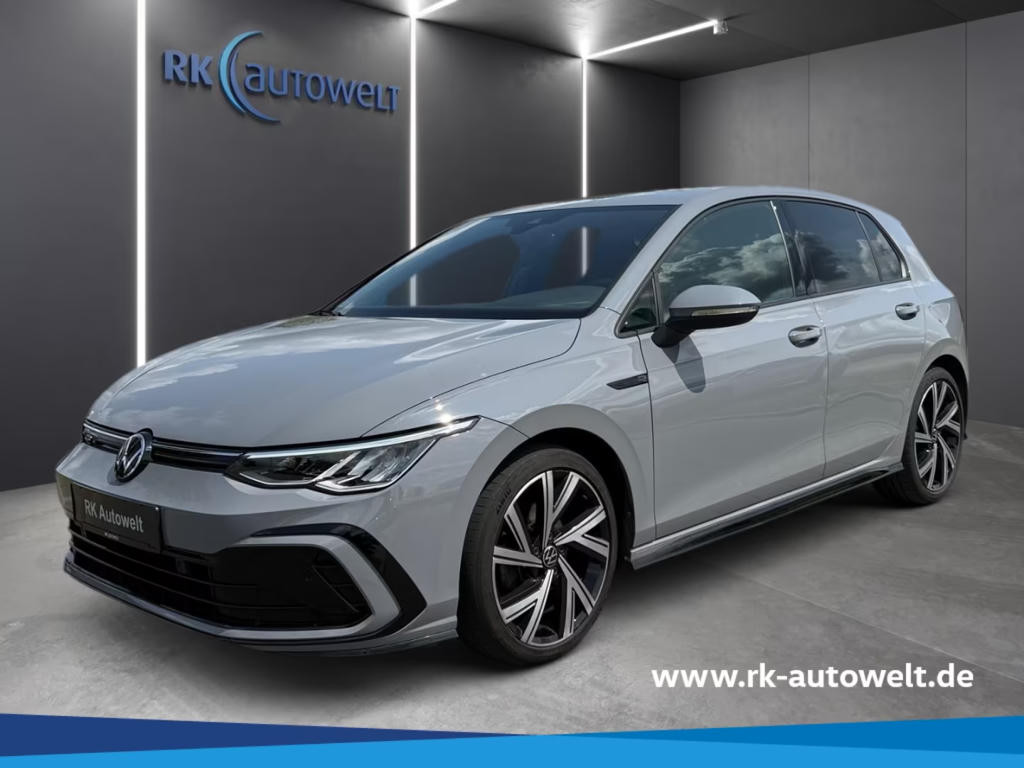 Volkswagen Golf 2023 Benzine