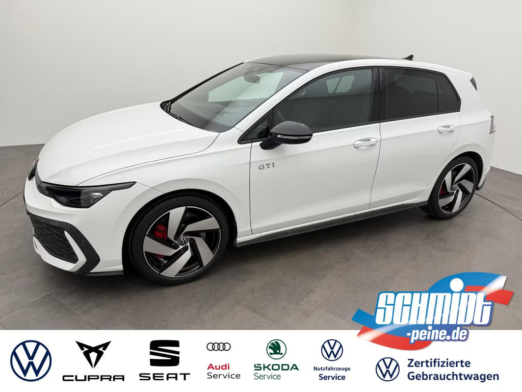 Volkswagen Golf 2024 Benzine
