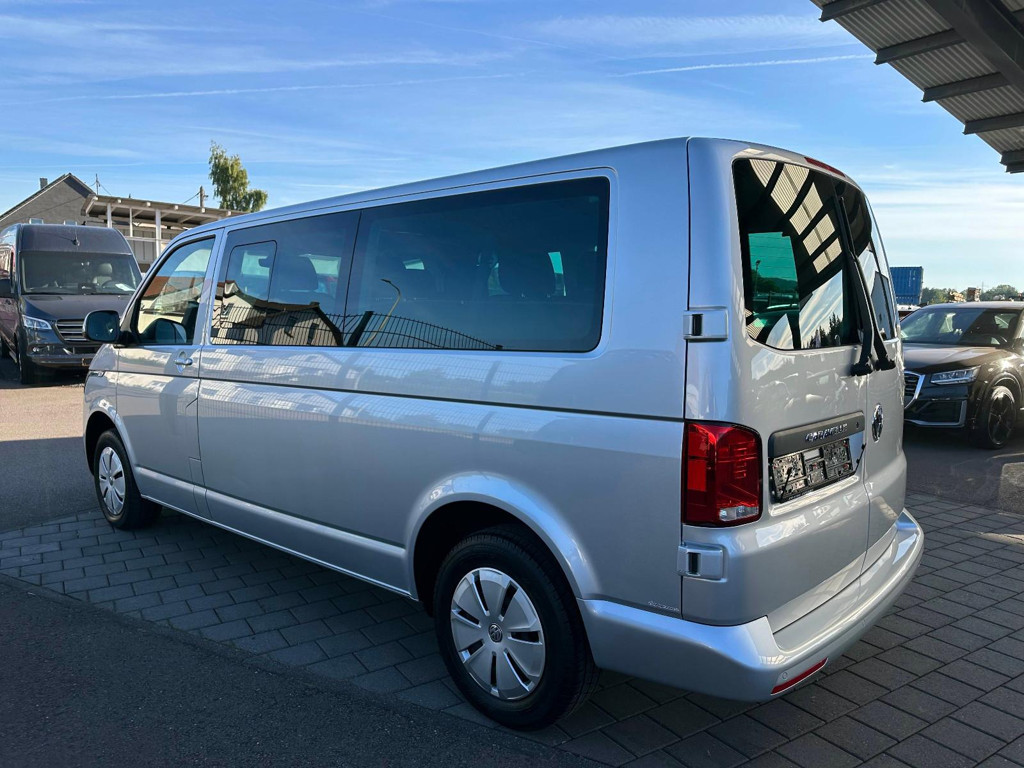 Volkswagen Caravelle