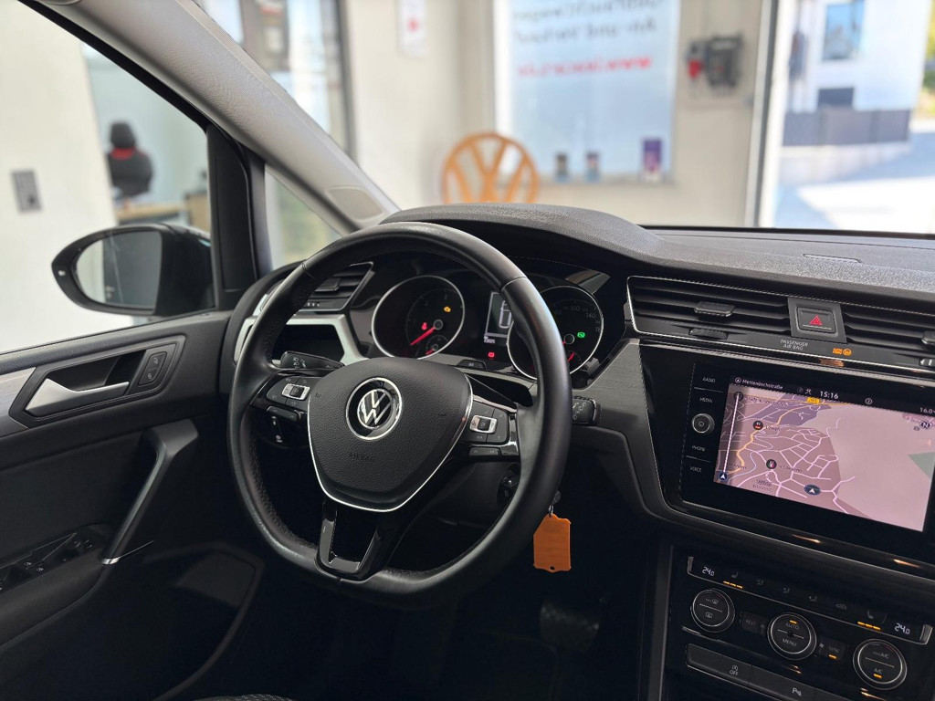 Volkswagen Touran
