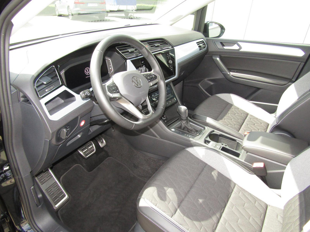 Volkswagen Touran 2024 Diesel