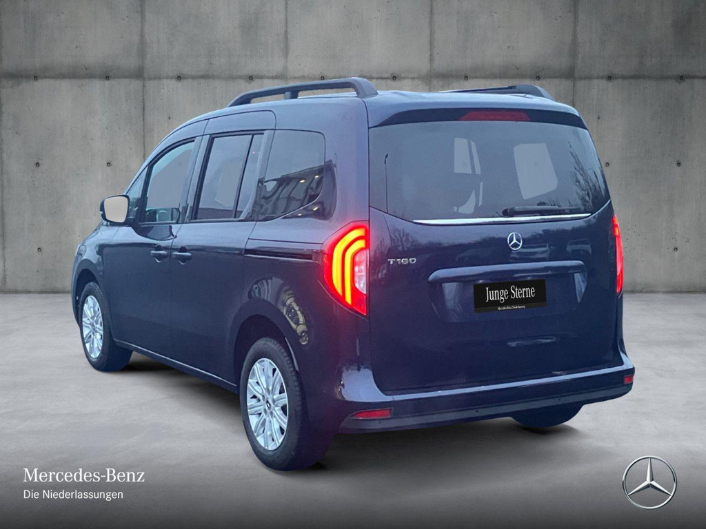 Mercedes-Benz T 180