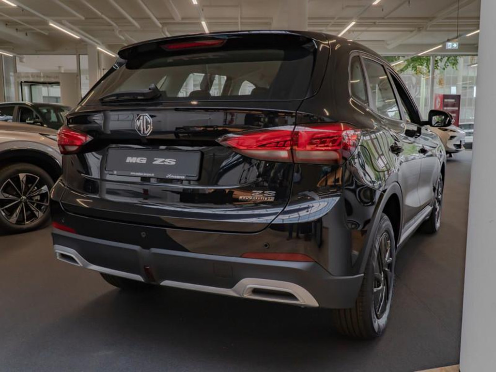 MG ZS
