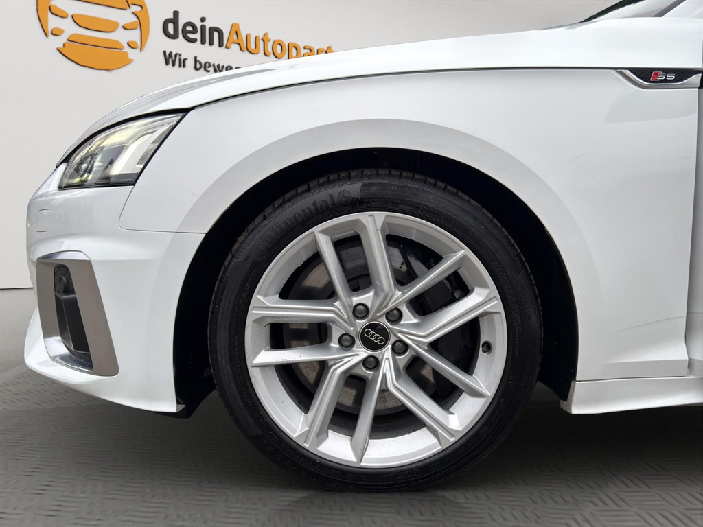 Audi S5